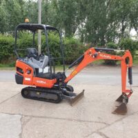2017 Kubota KX015-4 - Image 2
