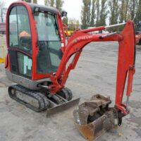 2010 JCB 8014 - Image 3