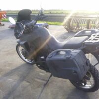 Honda XL600 Motorcycle - Image 2