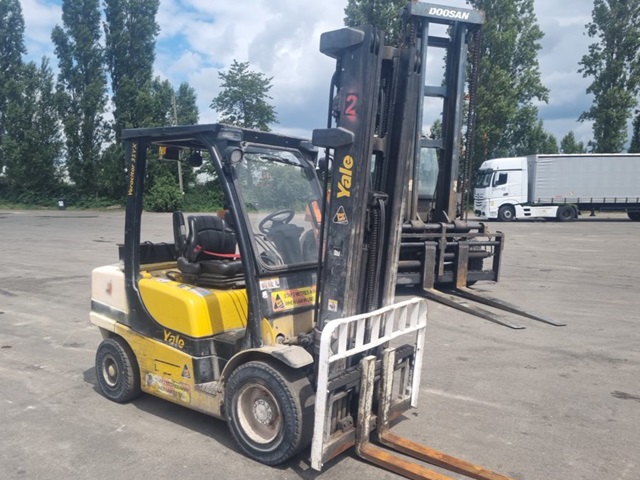 2015 Yale GDP35VX